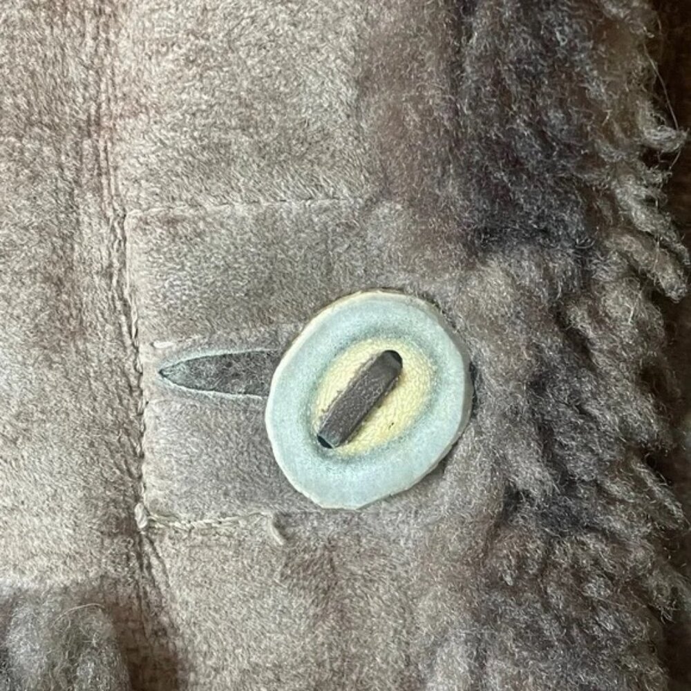 Authentic Leather Sheepskin Shearling Coat - Picture 4 of 9